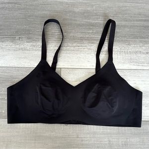 Knix Black V Neck Bra